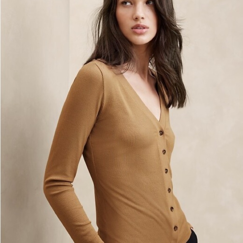 NWT Tan Banana Republic Factory Soft Touch Ribbed Button-down Top - Size Small